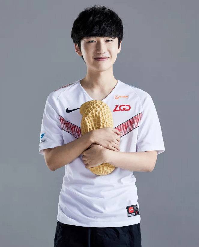 比赛中扮演 比赛中扮演