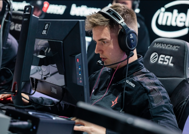 较量精彩纷 较量精彩纷