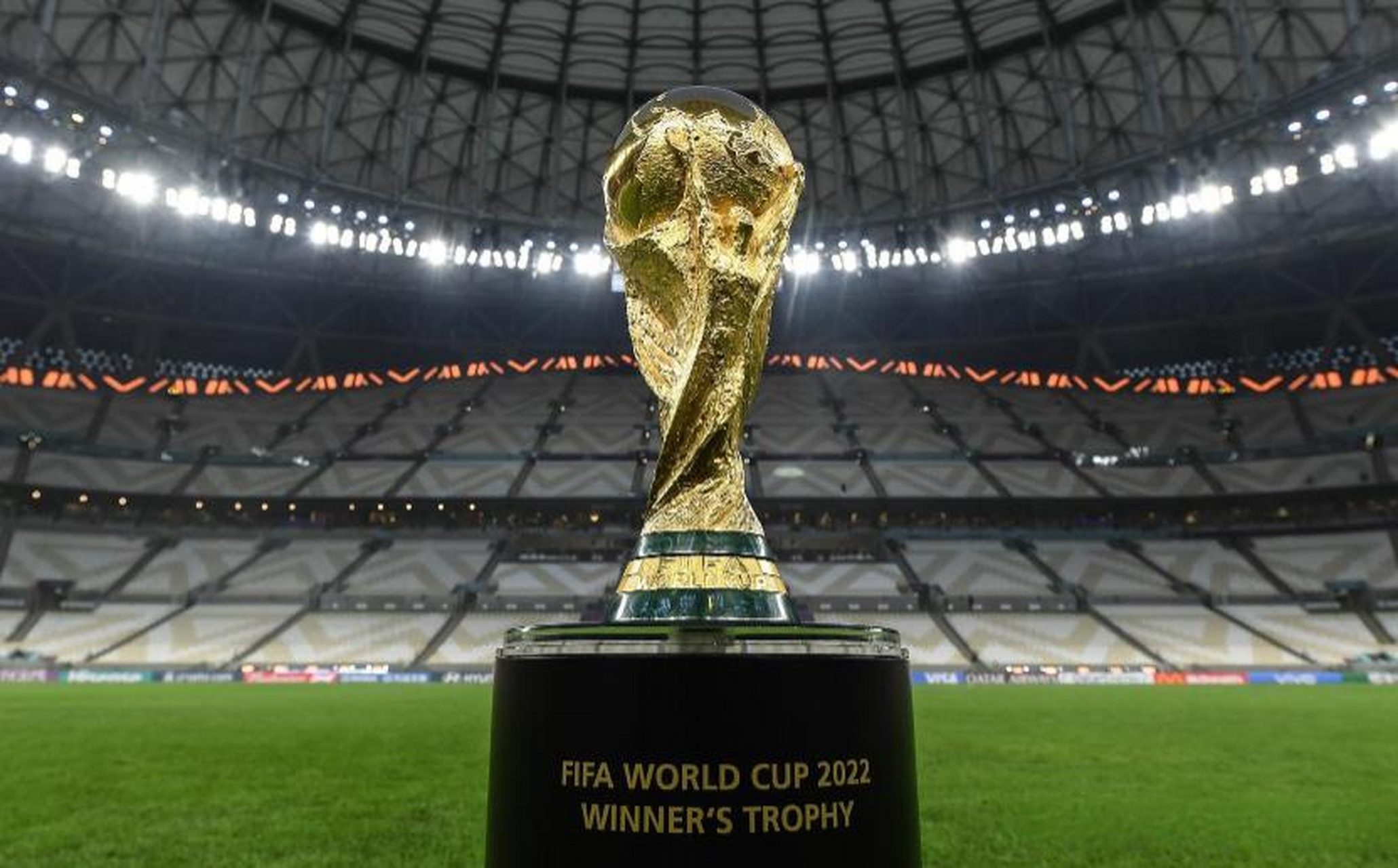 巴黎则依赖 巴黎则依赖